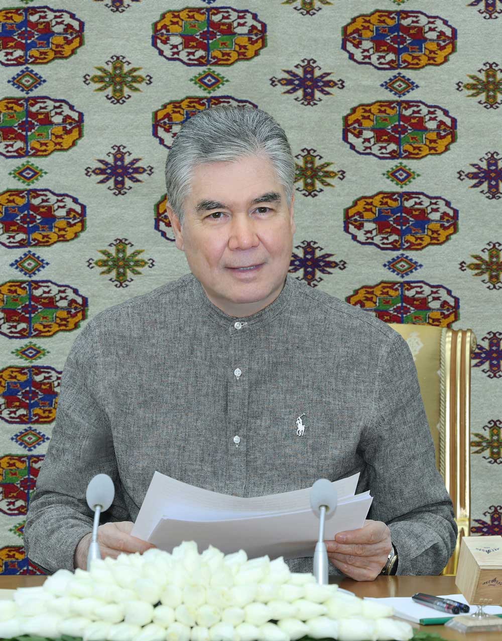 Türkmen halkynyň Milli Lideri, Türkmenistanyň Halk Maslahatynyň Başlygy Gahryman Arkadagymyz Arkadag şäheriniň gurluşygynyň ikinji tapgyry boýunça taýýarlanan taslamalar bilen tanyşdy