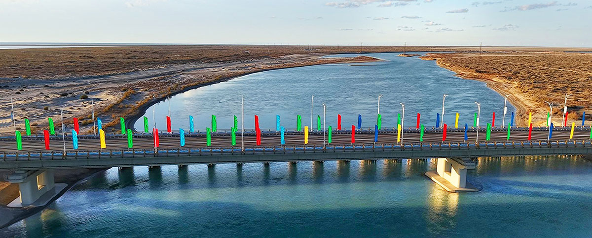 Hormatly Prezidentimiz Serdar Berdimuhamedow möhüm desgalaryň düýbüni tutmak we açylyş dabaralaryna gatnaşdy