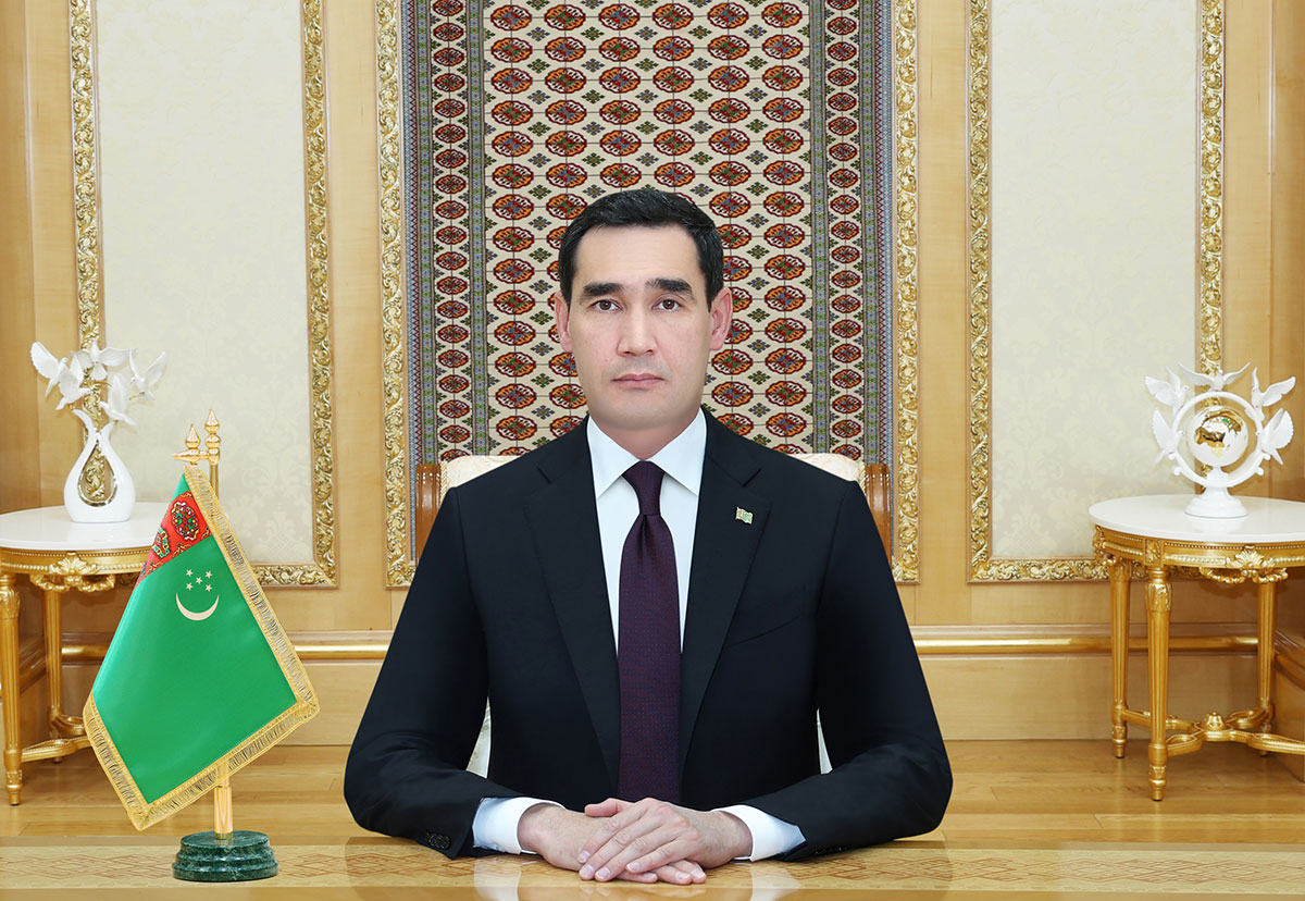 Türkmenistanyň Prezidenti Aziýanyň ösüş bankynyň ýolbaşçysyny kabul etdi
